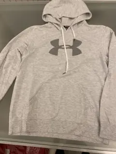 UNDER ARMOUR グレー パーカー MD