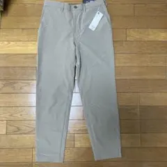 GU カーキ ドライストレッチアンクルトラウザーCL Sサイズ　新品タグ付き