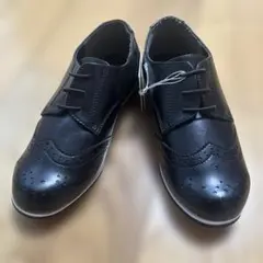 新品未使用☆コムサイズム　黒　ウィングチップ　フォーマルシューズ20㎝