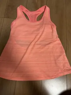 Nike ピンク ストライプ タンクトップ