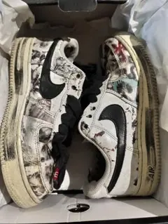 NIKE AIR FORCE 1 パラノイズ スニーカー