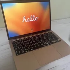 MacBook Air Retina 13インチ Intel Core i3のサムネイル