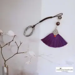 Item thumbnail for item 79b6d672-d290-4657-8944-44d323a3d30d