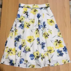 中古Apuweiser-riche フレアスカートひざ丈