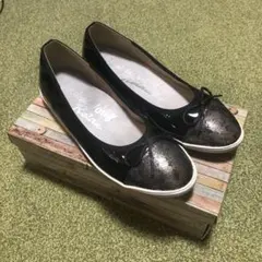 エナメル ローファー パンプス