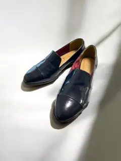 Item thumbnail for item 22690b3e-e6f7-4ea8-802f-ae1b4b3b02d2