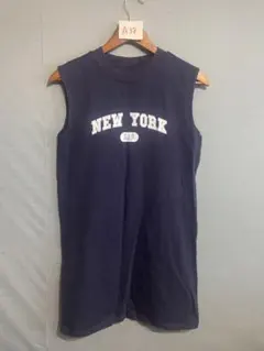 【A38】【※Aの数字2点セットで】 GAP ノースリーブ Tシャツ ネイビーのサムネイル