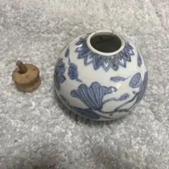 大明宣徳年製 染付蓮唐草文 水滴 水盂 鉄瓶唐物煎茶道具急須銀瓶茶托