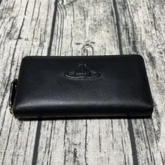 【新品未使用】Vivienne Westwood ラウンドファスナー長財布