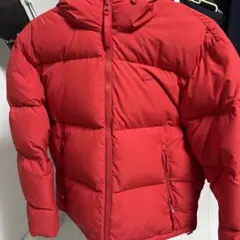 Lacoste フード付き赤ダウンジャケット