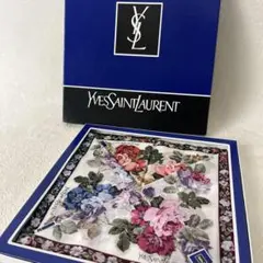 未使用品　イヴ・サンローラン　ハンカチ　3枚セット　花柄