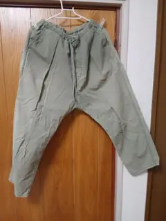 デニムダンガリーパンツ