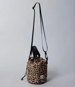 最終価格 ⭐︎美品⭐︎ Drifter ヒョウ柄ショルダーバッグのサムネイル