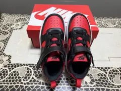 新品　未使用　NIKEベビーキッズスニーカーのサムネイル