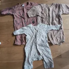 クマ柄ピンクロンパース サイズ70　他２点　まとめ売り　女の子