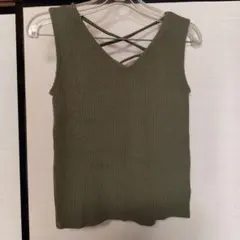 SPIRAL GIRLトップス　カーキ