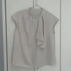 NATURAL BEAUTY BASIC フレンチ袖とろみブラウス