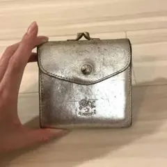 イルビゾンテ　シルバー レザー 三つ折り財布