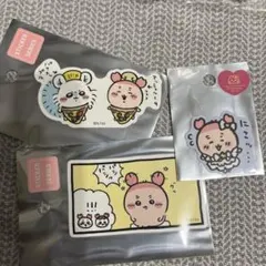 ちいかわ　スマホに貼れるステッカー　モモンガ　古本屋　ピザ　パシパシッ