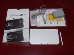 New ニンテンドー3DS LL パールホワイト