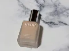 BYUR バイユア セラムフィットスキニーグローリキッドファンデーション 21のサムネイル