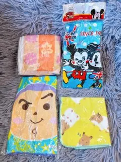 ★新品未開封★ ミッキー＆ミニー&バズ&ハムスター　タオルハンカチ　4枚セット