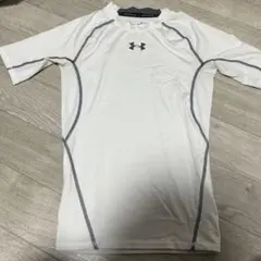 アンダーアーマー　白　半袖　インナー