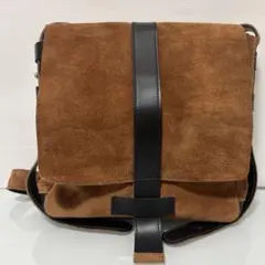 BREE ブリー スエード ショルダーバッグのサムネイル