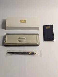 CARAN d'ACHE ボールペン 廃番 0858.009のサムネイル