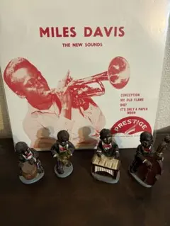 Item thumbnail for item 71c553b2-9df4-48fc-8d7b-f4c53ed85ed1