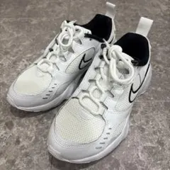 【送料込】NIKE エアハイツ ウィメンズシューズ 22.5