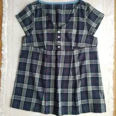 チェックのチュニック