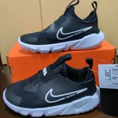 Nike ブラック スリッポン スニーカー　フレックスランナー　ナイキ