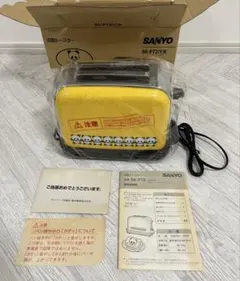 ほぼ新品　SANYO ポップアップトースター　2枚用　パンダの絵　イエロー ほぼ新品 SANYO ポップアップトースター 2枚用 パンダの絵 イエロー