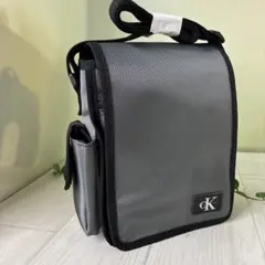 【非売品】Calvin Klein ショルダーバッグ グレーのサムネイル