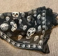 G0825-38★ALEXANDER McQUEEN スカルバンダナ ブランド古着】スカル シルクスカーフ（バンダナ/スカーフ