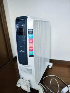 DeLonghi ドラゴン オイルヒーター ホワイトのサムネイル