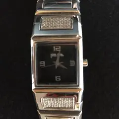 【最終価格・定価の1/3！】フォリフォリの腕時計【新品・未使用】のサムネイル