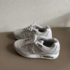 Item thumbnail for item 0ae0c78e-50b5-4ef0-9dbe-5ed23c7aea38