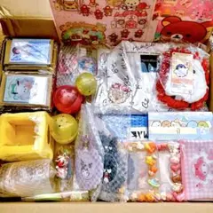 ノンジャンル　まとめ売り　ディズニー　サンリオ　サンエックス　リーメント　缶バ