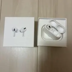 Apple AirPods Pro 本体(片耳とケースとコードなど)のサムネイル