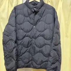 ウルトラライトダウンウェーブキルトジャケット ブラック
