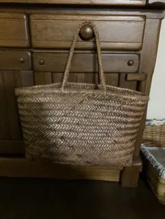 Item thumbnail for item c638c376-d418-4167-bc91-369ff997fccf