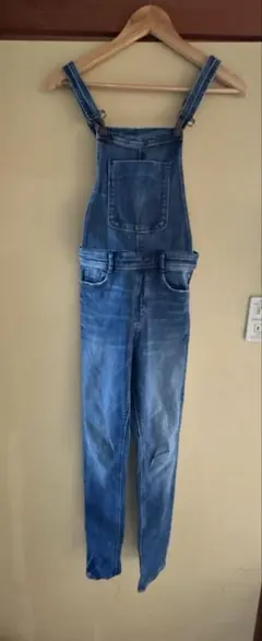 ZARA ストレッチスキニーデニムサロペット　S