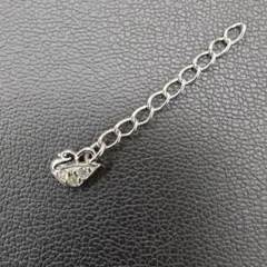 Swarovski 　スワロフスキー　 スワンモチーフ　 ネックレスアジャスター