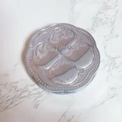 キャンメイク　イルミネイティングフィニッシュパウダー　〜Abloom〜01