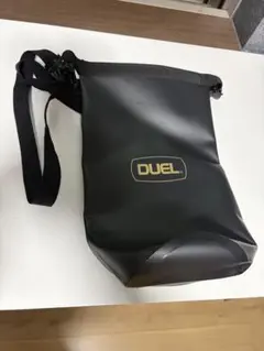 DUEL ショルダーバッグ 防水素材 ブラックのサムネイル