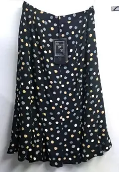 【美品/タグ付き】絵夢里 EMURI HILL.ドット柄 ロングスカートのサムネイル