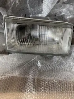 AB230 ボルボ　右ヘッドライト AB230 ボルボ 右ヘッドライト - メルカリ
