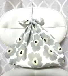 あずま袋　北欧風プリティフラワー柄グレー